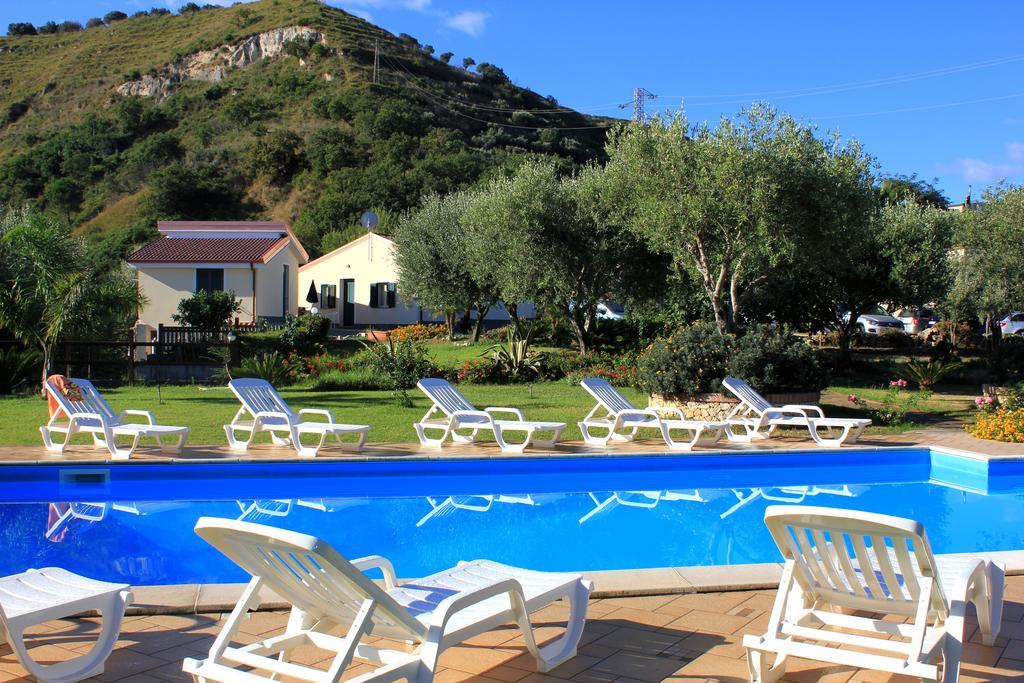 Villa Garden Drapia Esterno foto